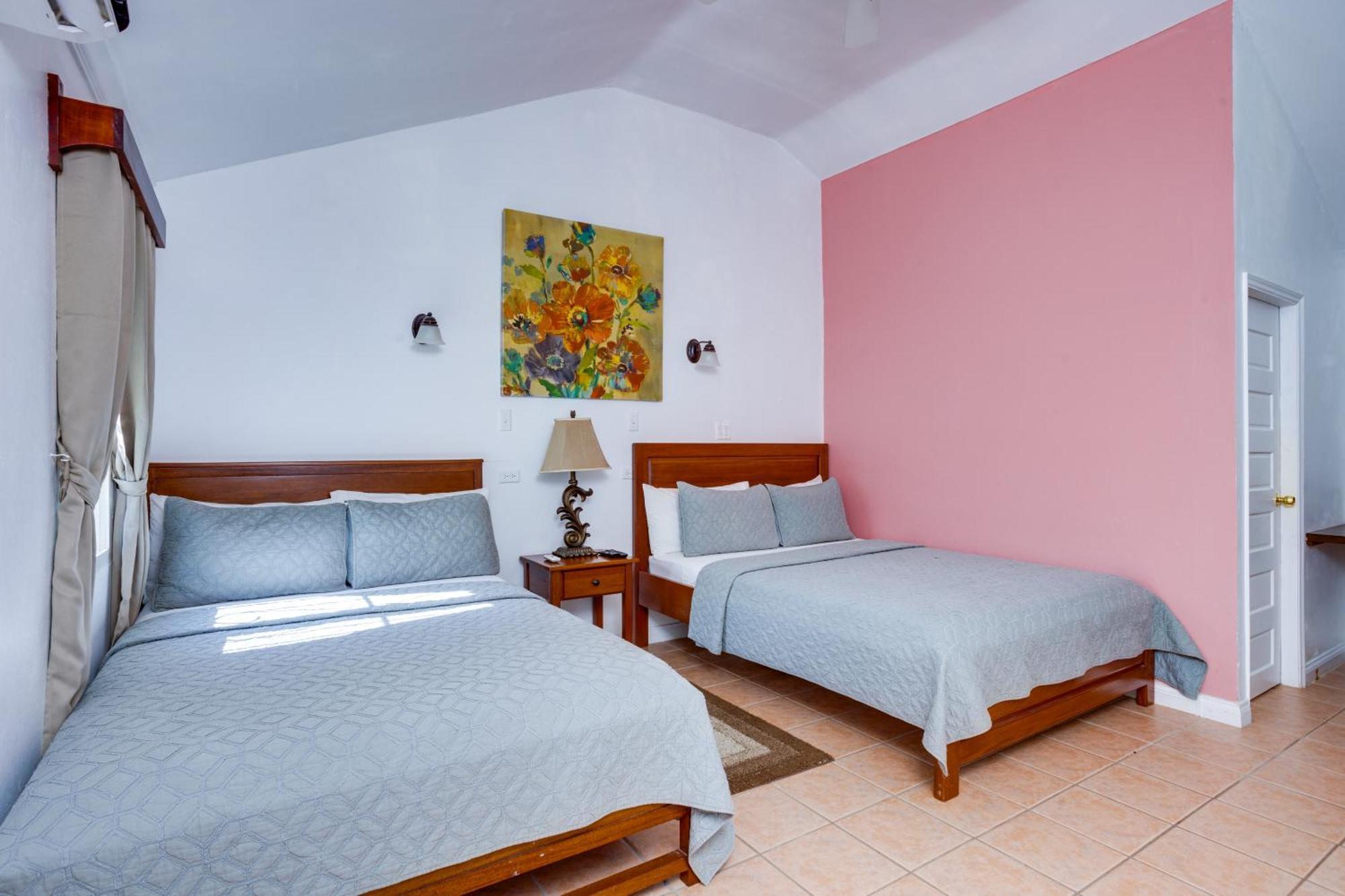 Harbour View Boutique Hotel & Yoga Retreat Belize City Rom bilde